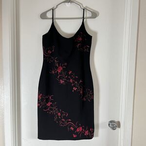 VTG MAGGY LONDON Black Dress Lined Floral Embroidered Strap Sleeveless Sz 8 Y2K